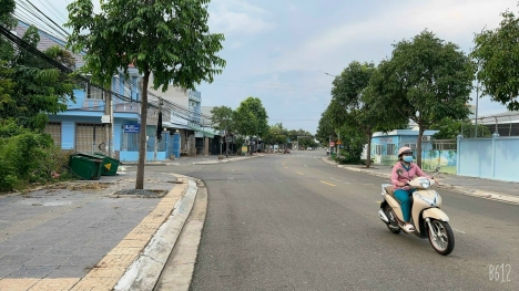 bán lô đất mặt tiền đường nguyễn văn hưởng p long tâm tp. bà rịa