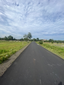 Bán lô đất dinh Chúa Cậu Bình Châu ngang 10mx50m có 100m2 thổ cư, view ngắm biển suối ồ, đường nhựa