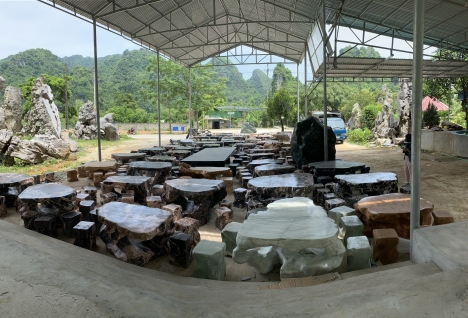Đá bước dạo sân vườn