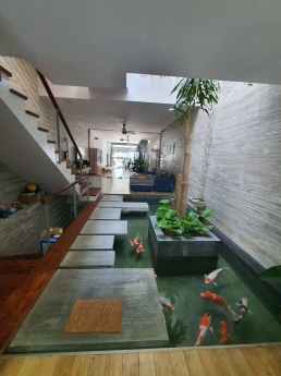 Bán căn Shophouse đường Nguyễn Hữu Thọ, Đà Nẵng. Có cả hồ bơi và hồ cá Coi trong nhà, thiết kế hiện