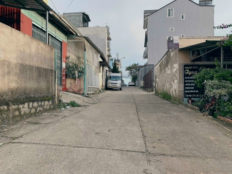 CẦN BÁN LÔ ĐẤT LIÊN KẾ ĐƯỜNG NGÔ QUYỀN, PHƯỜNG 6 TP. ĐÀ LẠT, GIÁ 6,1 TỶ