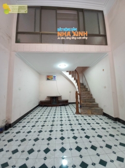 N468   BÁN NHÀ LẠCH TRAY - gần ngã tư trại lính - thích hợp sửa chữa đầu tư, giá chỉ hơn 1 tỷ

-