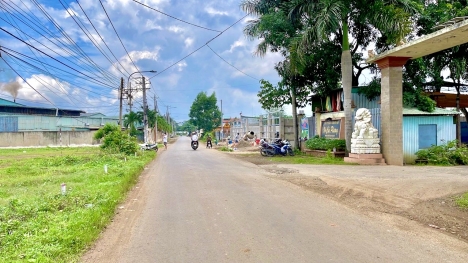 3 Suất cuối sở hữu siêu F0 tại Tp Long Khánh Với giá 2 tyxxx , MT nhựa Điểu Xiển cách Hồ Thị Hương
