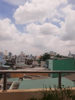 Cho thuê nhà nguyên căn đường Huỳnh Tấn Phát quận 7