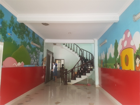 Cho thuê nhà mặt tiền 1 trệt 1 lầu đường 30/4, TP Vũng Tàu sạch sẽ
