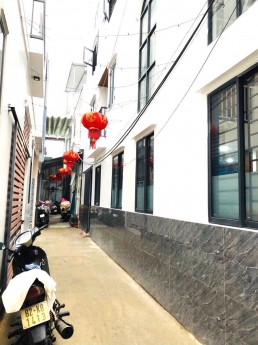 Chủ cần bán gấp nhà 2 mặt  kiệt 3m đường TRẦN CAO VÂN
