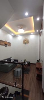 CẦN BÁN GẤP NHÀ PHÂN LÔ CHIẾN THẮNG-Ô TÔ ĐỖ CỬA-NGÕ RỘNG THOÁNG-THÔNG CÁC NGẢ- giá 5,65 tỷ