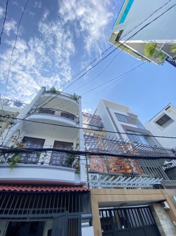 Hạ giá chào, bán gấp nhà hẻm 6m Vườn Lài, Q. Tân Phú. 4 tầng, 4 x12m, giá 6.9 tỷ.