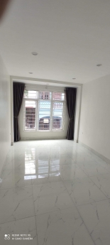 CẦN BÁN GẤP NHÀ PHÂN LÔ CHIẾN THẮNG-Ô TÔ ĐỖ CỬA-NGÕ RỘNG THOÁNG-THÔNG CÁC NGẢ- giá 5,65 tỷ