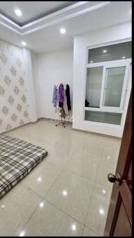 Cho thuê nhà 2 lầu 4pn 3wc hẻm xe tải Đường số 11 Thủ Đức
