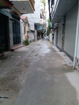 CẦN BÁN GẤP NHÀ PHÂN LÔ CHIẾN THẮNG-Ô TÔ ĐỖ CỬA-NGÕ RỘNG THOÁNG-THÔNG CÁC NGẢ- giá 5,65 tỷ