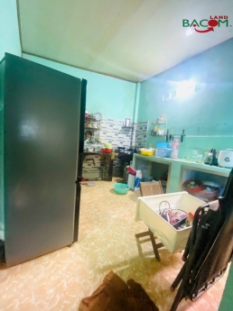 chỉ 2ty7 căn góc.CHỦ GỬI BÁN CĂN NHÀ GÓC 2 MT KINH DOANH NHỎ P. Tân Phong