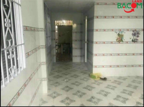 Chỉ 2,1 tỷ hàng hiếm Tân HiệpBán nhà mặt tiền kinh doanh nhỏ KP 1 gần chợ nhỏ Tân Hiệp cách Nguyễn