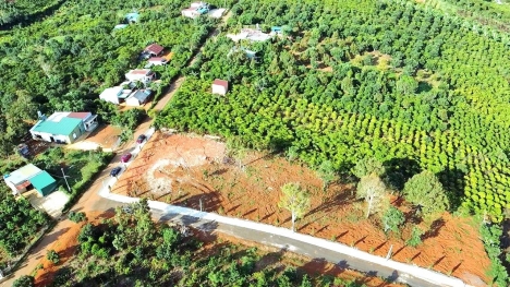 Đất thổ cư view đồi giá đầu tư chỉ từ 450 triệu , hạ tầng đường nhựa 6m vỉa hè đầy đủ  .