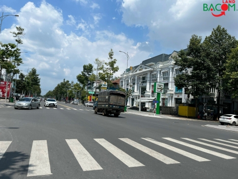Giá 7,7 tỷ.Bán nhà D2D, mặt tiền Đường D3, Hàng hiếm 1T2L,Gần Trường Mầm Non Thống Nhất,ra Võ Thị
