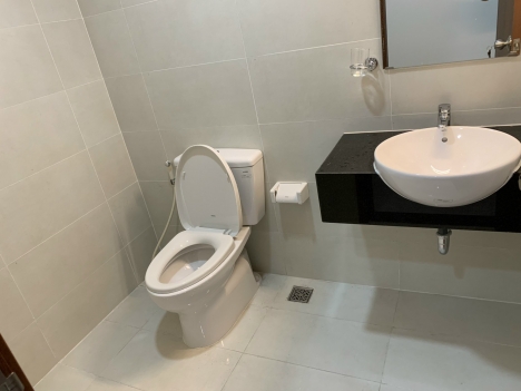 Tôi chính chủ bán gấp căn hộ 79m2 Grand Riverside