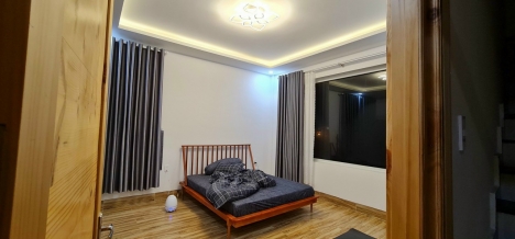 Cần bán nhà biệt thự đường Trần QUý Cáp Phường 9 Đà Lạt giá 18,5 tỷ