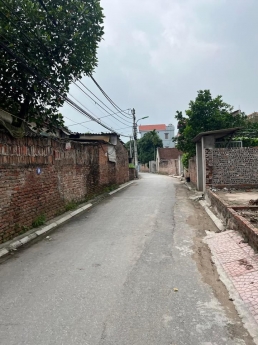 CẦN BÁN GẤP ĐẤT LỆ CHI - GIA LÂM - LÔ GÓC - Ô TÔ TRÁNH - 40M - 1.56 TỶ -