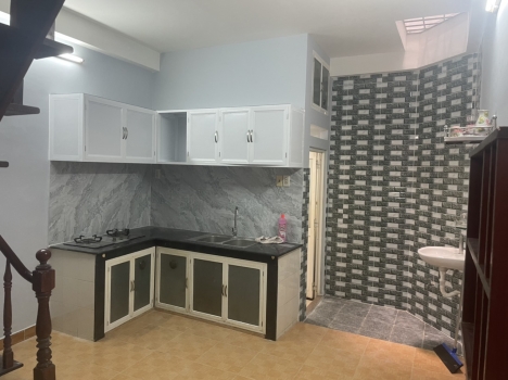 CHO THUÊ NHÀ NGUYÊN CĂN TRUNG TÂM QUẬN 01-LÊ THỊ RIÊNG 15TR/THANG