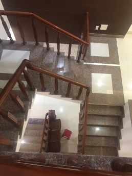 DIỆN TÍCH RỘNG - GẦN BẾN XE - QUẬN CẨM LỆ
