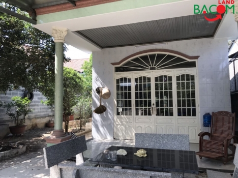 Bán nhà vườn có sẵn trái cây thuộc xã Thiện Tân,Huyện Vĩnh Cửu. Bán đất & nhà 734m2 mặt tiền đường