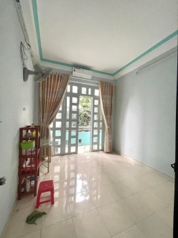 Ô TÔ ĐỔ CỬA, KHU VỰC ĐANG PHÁT TRIỂN MẠNH QUẬN 8, 4 TẦNG 45M2, GIÁ CHỈ 4.15 TỶ.