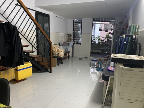 Nhà 3 tầng Hải Châu gần chợ Hòa Cường chưa qua đầu tư