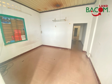 Bán nhà lô góc 2 mặt tiền phường Quang Vinh