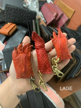 Tìm Bạn Khởi Nghiệp Cùng Xưởng Ví Uy Tín Tại TPHCM
