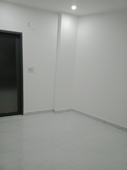 Nhà hẽm Đường Tháp Bà TTTP Nha Trang.