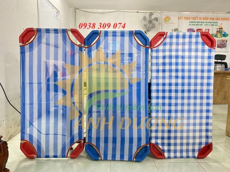 Giường lưới dành cho bé mầm non, giường chân đúc