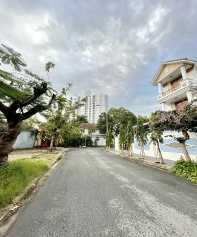 Lô Đất 9x18m, Khu Biệt Thự Tấn Trường, P.Phú Thuận, QUẬN 7