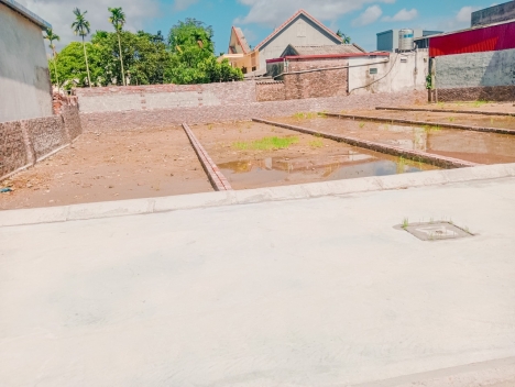 Đầu tư đất nền giá tốt nhất khu vực, cách trục đường 354 chỉ 40m, với giá chỉ có 888tr