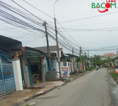 Bán nhà 205m2 shr thổ cư MT kinh doanh Kp 3 phường Trảng Dài Biên Hòa