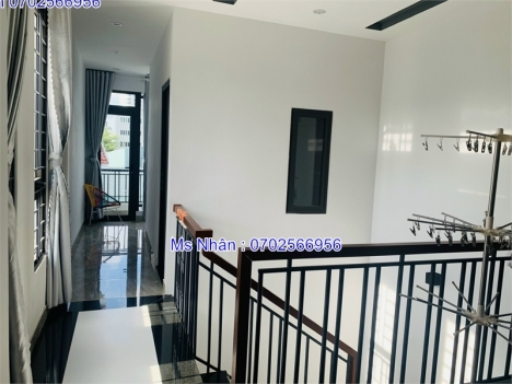 Có 102 - Bán Nhà ĐẤT BIỂN – 69 m2,– Hẻm xe  hơi  – chỉ 4.4 tỷ
