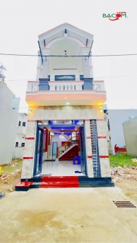 Chỉ 2,750 tỷ.Bán nhà 1 Trệt 1 Lầu 64m2 SHR thổ cư đường ô tô (P. Hoá An)