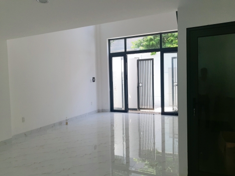 Lê Hữu Trác,nhà kiệt 2 tầng 60m2, 3 tỷ dọn về ở ngay.