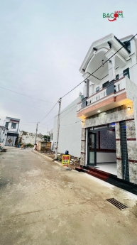 Chỉ 2,750 tỷ.Bán nhà 1 Trệt 1 Lầu 64m2 SHR thổ cư đường ô tô (P. Hoá An)