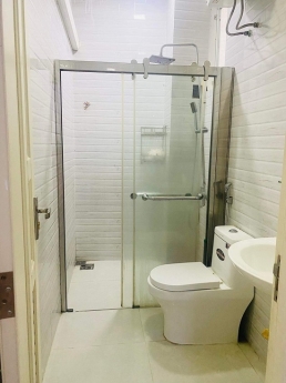 Nhà đẹp Đinh Tiên Hoàng 3 tầng, kiệt xe tải, tặng nội thất