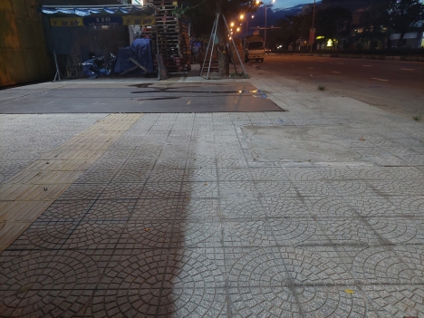 CHỦ CẦN BÁN NHANH 1 CÂN MẶT TIỀN VÕ CHÍ CÔNG HƠN 200M2  3 TẦNG GIÁ CHỈ TRÊN 20 TỶ