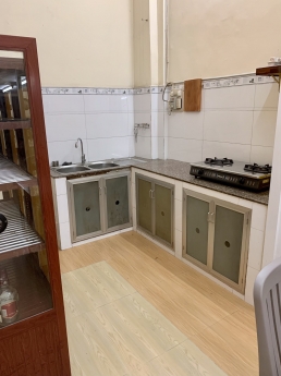 Cho thuê nhà NC 1 trệt 1 lửng hẻm 526 Lê Hồng Phong Q10