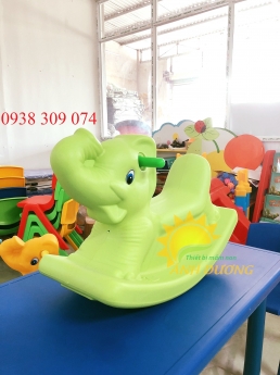 Bập bênh đơn cho trẻ em từ 18 tháng tới 5 tuổi
