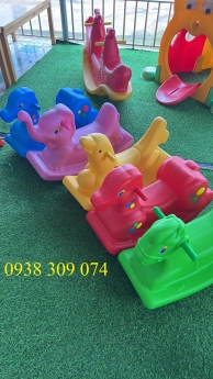 Bập bênh đơn cho trẻ em từ 18 tháng tới 5 tuổi