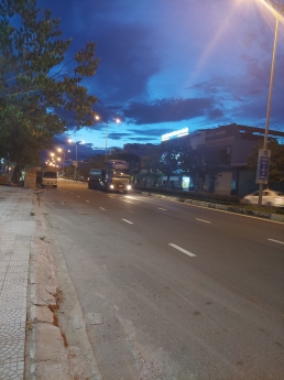CHỦ CẦN BÁN NHANH 1 CÂN MẶT TIỀN VÕ CHÍ CÔNG HƠN 200M2  3 TẦNG GIÁ CHỈ TRÊN 20 TỶ