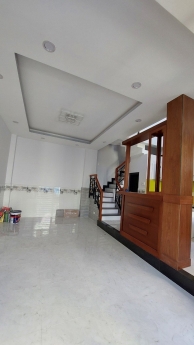 CẦN BÁN GẤP, XE HƠI TẬN NGỎ, PHẠM THẾ HIỂN, QUẬN 8, 79M2, nhỉnh 5 TỶ.