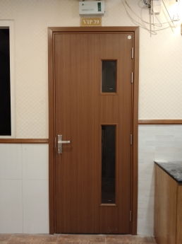 Cửa nhựa ABS Hàn Quốc/giá cửa/cửa nhựa cao cấp