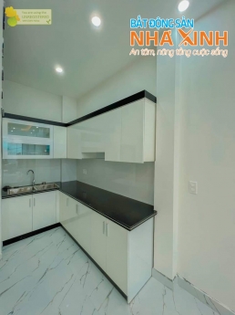 N504   CẶP SONG SINH SIÊU ĐẸP tại PHẠM HỮU ĐIỀU, LÊ CHÂN  đi 1 phút ra trường, ra chợ 
LH