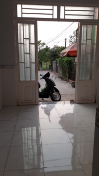 CẦN BÁN LÔ ĐẤT KÈM THEO NHÀ SẴN TẠI MỸ LỘC CẦN GIUỘC LONG AN, DIỆN TÍCH 40M2 GIÁ 800 TRIỆU.