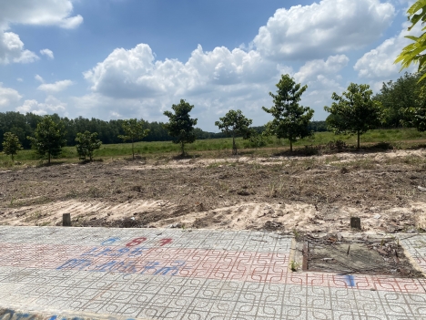 Bán lô đất thổ cư 80m2 ngay trường học cấp 2, Bình Dương giá 1.05 tỷ