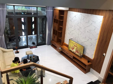 MT Nguyễn Gia Trí, 2 tầng 79m2, kinh doanh ngay, 5 tỷ5